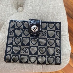 Brighton wallet